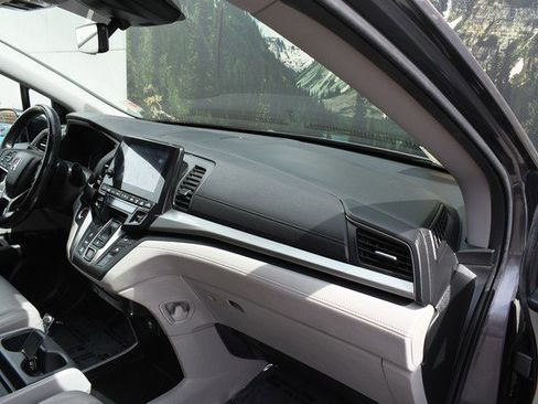 Used 2019 Honda Odyssey Touring image 25