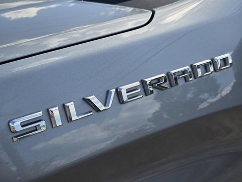 Used 2024 Chevrolet Silverado 1500 LT RWD image 12
