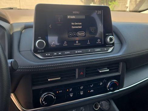 Certified 2023 Nissan Rogue S AWD/4WD image 19