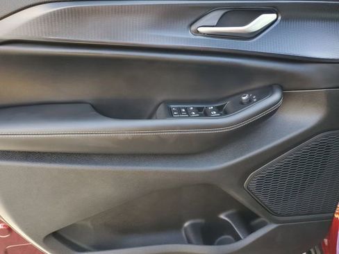 Certified 2023 Jeep Grand Cherokee L Laredo image 24