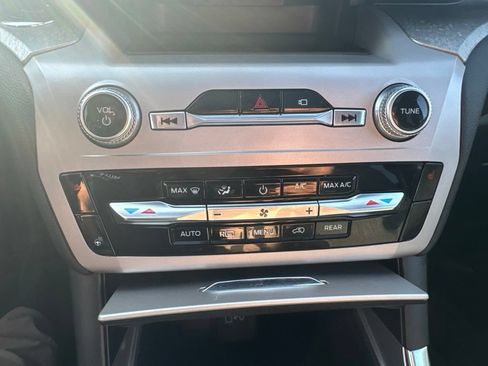 Used 2023 Ford Explorer Timberline AWD/4WD image 8