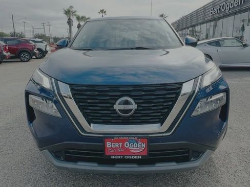 Certified 2023 Nissan Rogue SV image 2