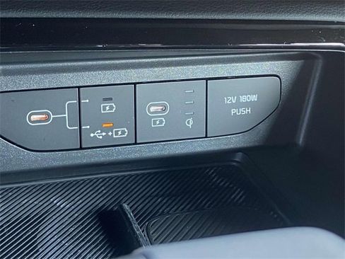 New 2025 Kia K5 GT-Line image 19