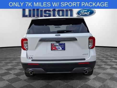 Used 2024 Ford Explorer XLT w/ Equipment Group 202A AWD/4WD image 5