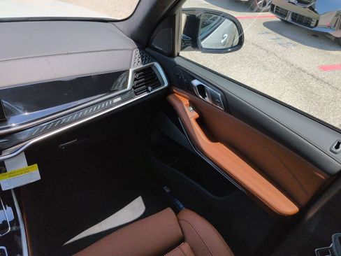 New 2027 BMW X7 M60i AWD/4WD image 17