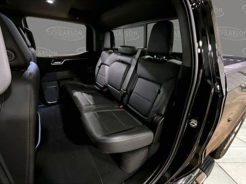 Used 2022 GMC Sierra 1500 SLT w/ SLT Premium Plus Package AWD/4WD image 15