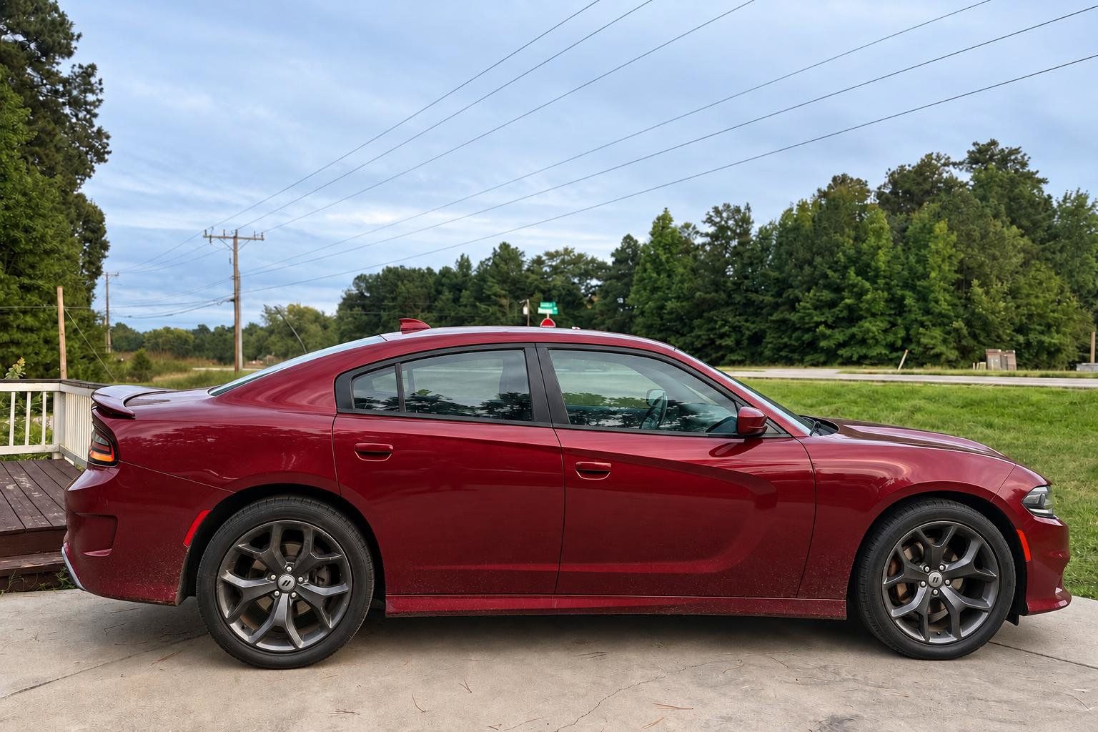 Used 2019 Dodge Charger GT RWD image 2