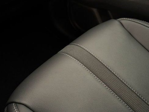 New 2025 Honda Pilot EX-L image 30