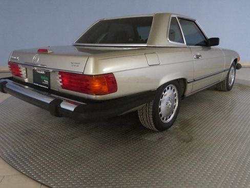 Used 1988 Mercedes-Benz 560 SL image 97