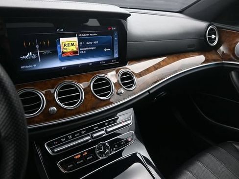 Used 2017 Mercedes-Benz E 300 4MATIC w/ Premium 1 Package image 11