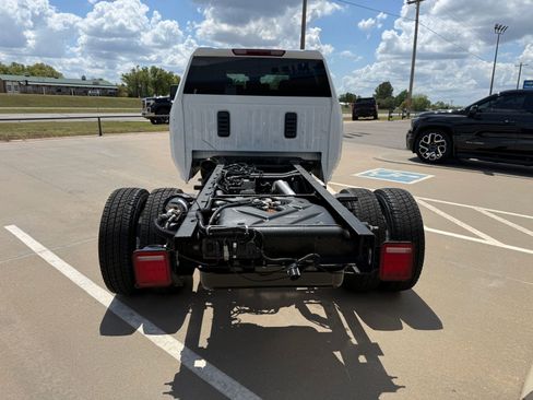 New 2026 Chevrolet Silverado 3500 W/T image 7