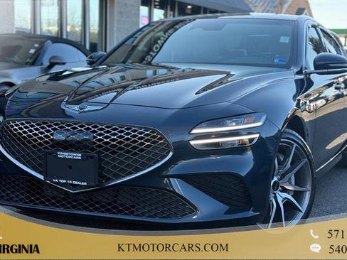 Used 2025 Genesis G70 2.5T image 1