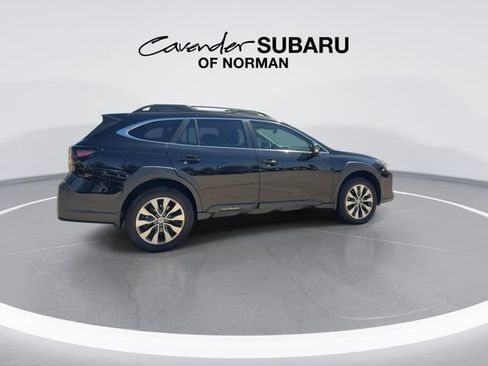 Certified 2025 Subaru Outback Limited AWD/4WD image 8
