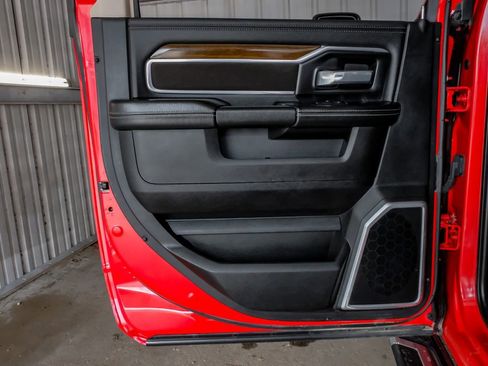 Used 2023 RAM 3500 Laramie AWD/4WD image 47