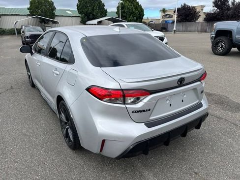 Used 2024 Toyota Corolla SE FWD image 7