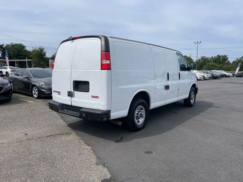 Used 2012 GMC Savana 2500 image 5
