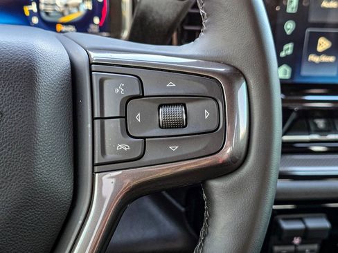 Certified 2025 Chevrolet Silverado 2500 ZR2 w/ Technology Package image 21