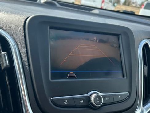 Used 2020 Chevrolet Equinox LT w/ Driver Convenience Package image 24