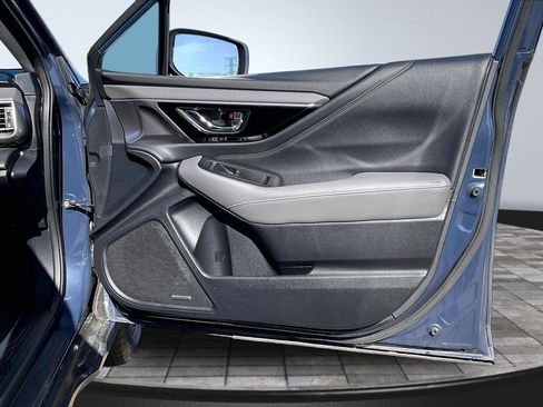 Certified 2024 Subaru Outback Onyx Edition AWD/4WD image 18