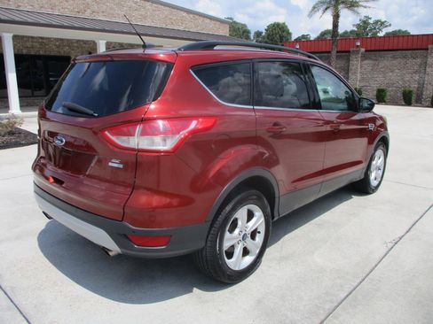 Used 2015 Ford Escape SE w/ Equipment Group 201A AWD/4WD image 10