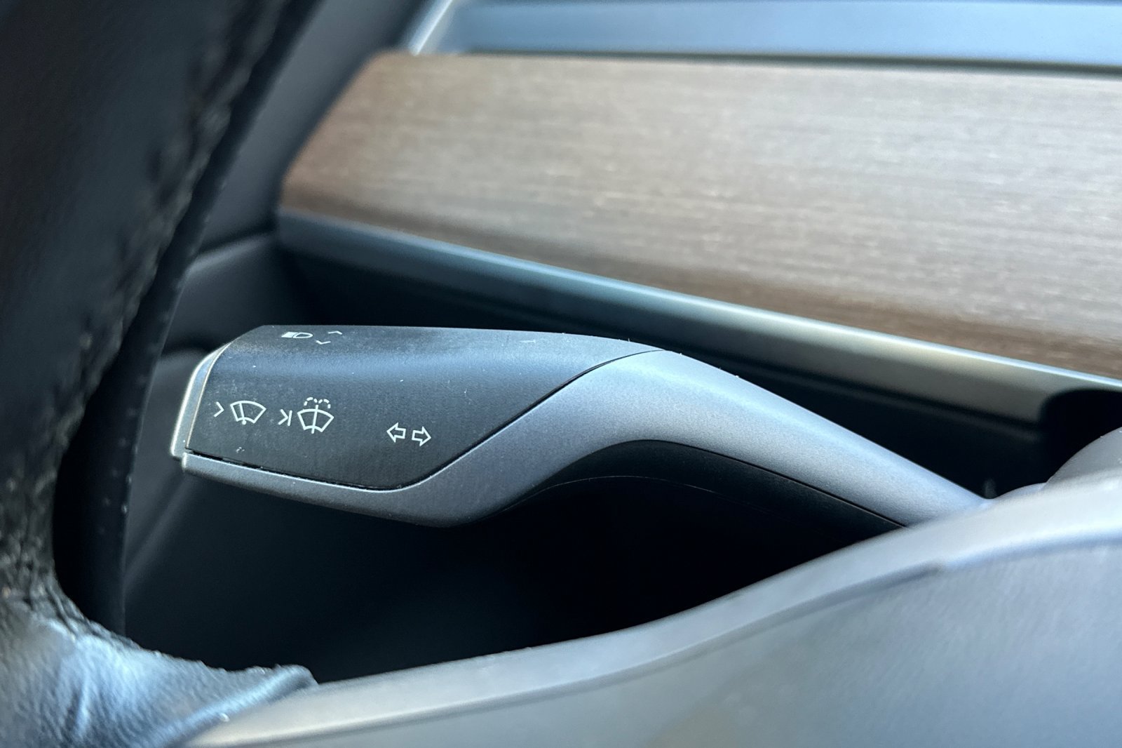 Used 2019 Tesla Model 3 Mid Range RWD image 34