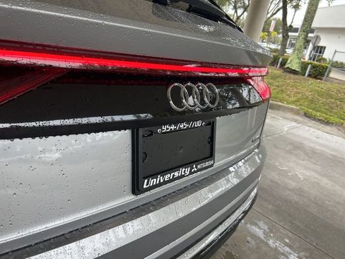 Used 2019 Audi Q8 Premium Plus image 18