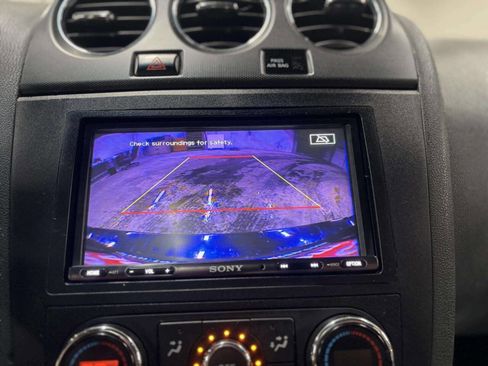 Used 2011 Nissan Altima 3.5 SR w/ 3.5SR Premium Pkg image 23