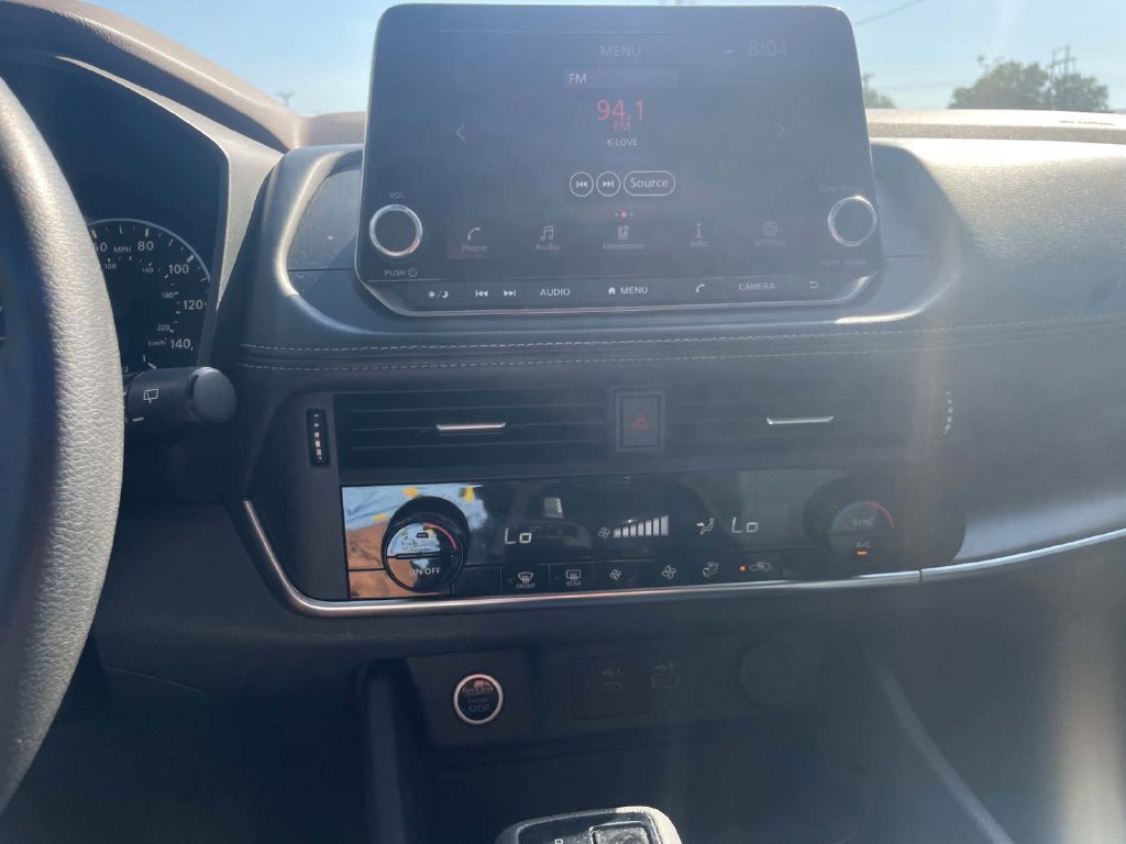 Used 2023 Nissan Rogue SV FWD image 22