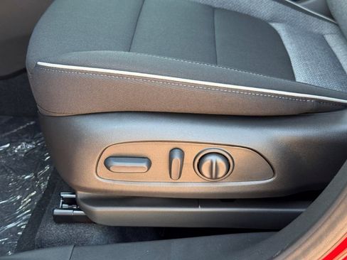 New 2026 Chevrolet TrailBlazer LT FWD image 11