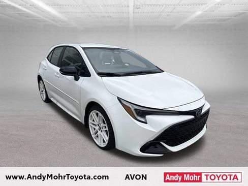 Certified 2026 Toyota Corolla SE FWD image 1