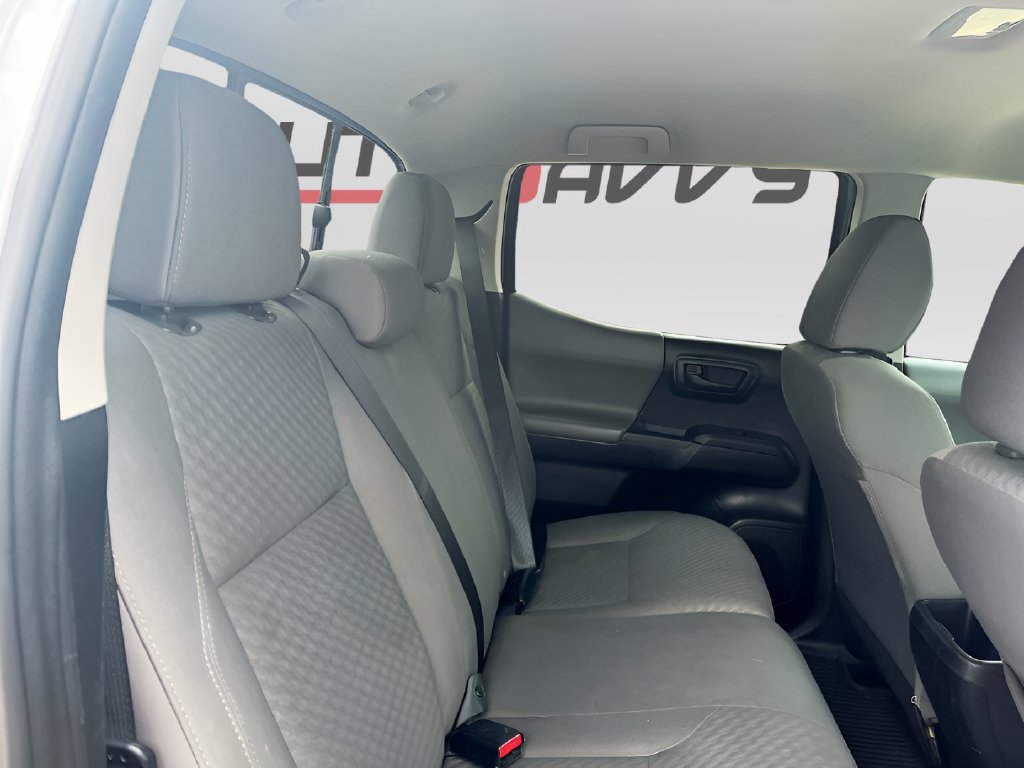Used 2022 Toyota Tacoma SR AWD/4WD image 24