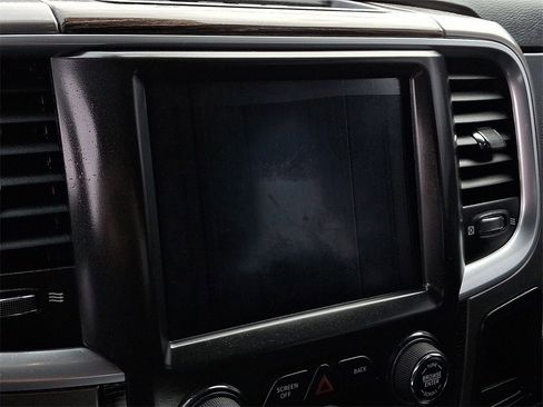 Used 2018 RAM 1500 Limited image 19