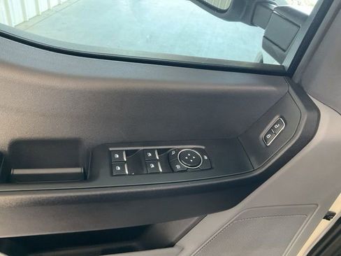 Used 2025 Ford F250 XL w/ XL Chrome Package image 7