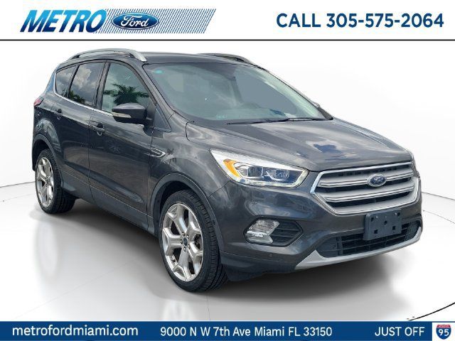 Used 2019 Ford Escape Titanium w/ U9j03 - Titanium Tow Package AWD/4WD 360° Tour
