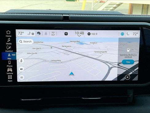 Used 2024 Jeep Wrangler High Altitude image 14