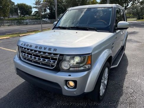 Used 2015 Land Rover LR4 HSE LUX image 16