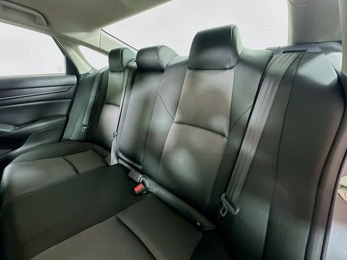 Used 2020 Honda Accord LX image 22