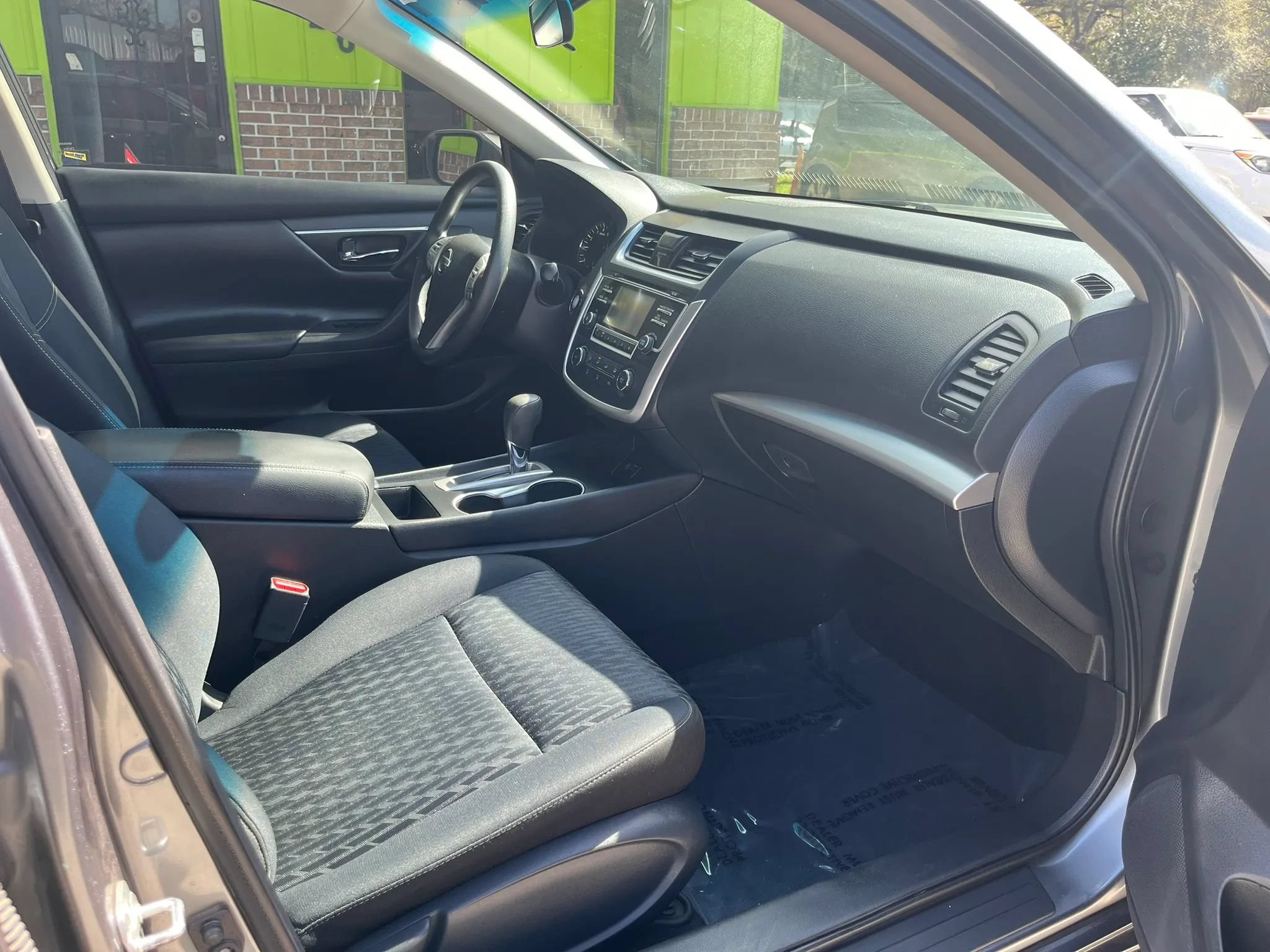 Used 2018 Nissan Altima 2.5 S FWD image 12