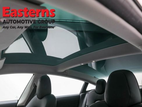 Used 2018 Tesla Model 3 Long Range image 33