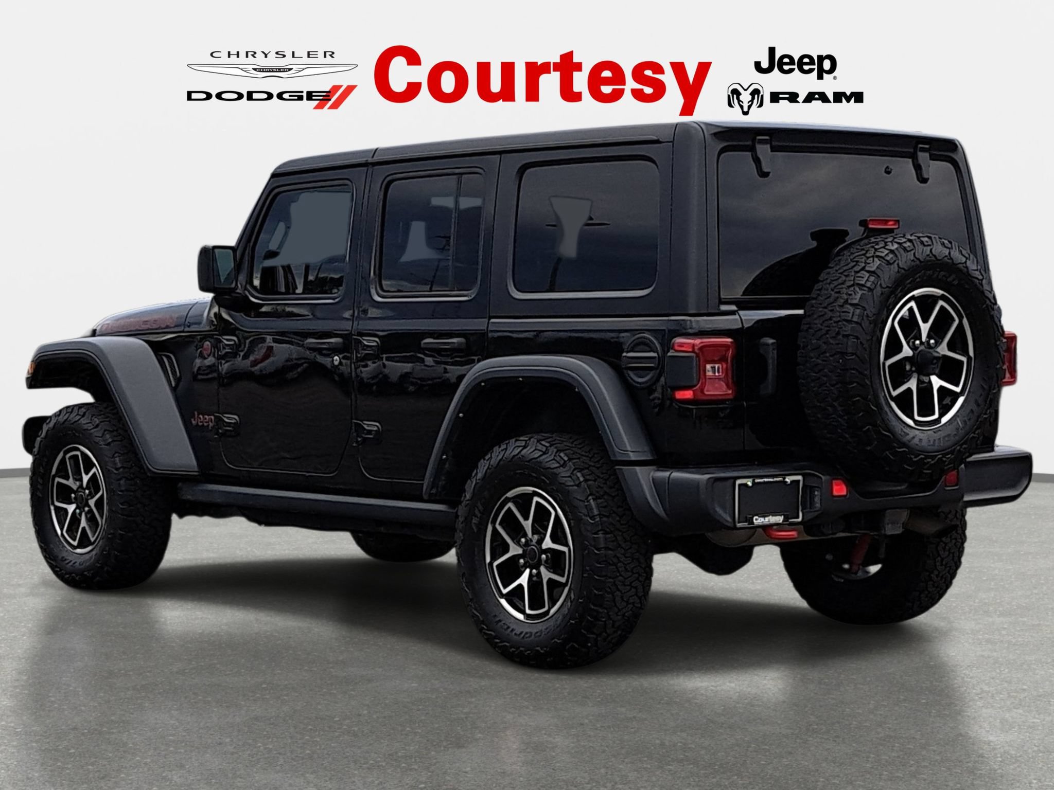 Certified 2024 Jeep Wrangler Unlimited Rubicon w/ Technology Group AWD/4WD image 6