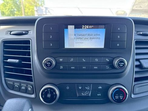 New 2025 Ford Transit 250 148 Medium Roof image 16