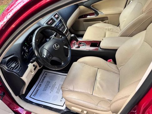 Used 2008 Lexus IS 250 RWD image 9