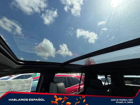 New 2026 GMC Yukon XL AT4 AWD/4WD image 35
