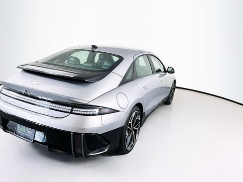 Used 2024 Hyundai Ioniq 6 SEL image 9