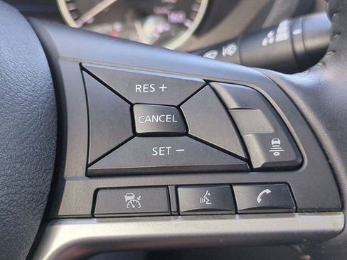 Used 2021 Nissan Sentra SV FWD image 25