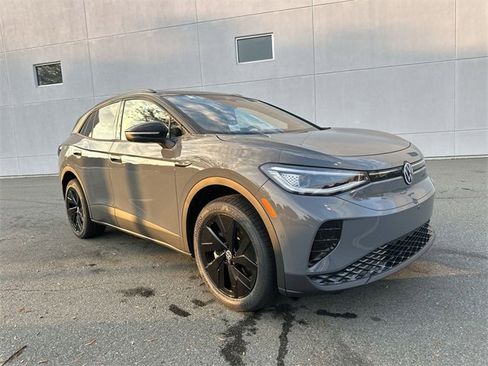 New 2025 Volkswagen ID.4 Pro S Plus image 7