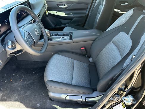 New 2026 Nissan Sentra SV w/ SV Convenience Package image 7