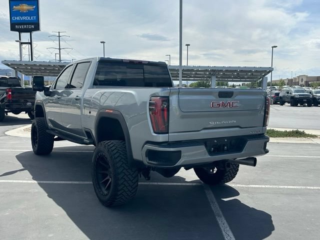 Used 2024 GMC Sierra 3500 AT4 w/ AT4 Premium Plus Package AWD/4WD image 4