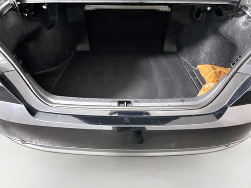 Used 2026 Toyota Camry SE FWD image 35