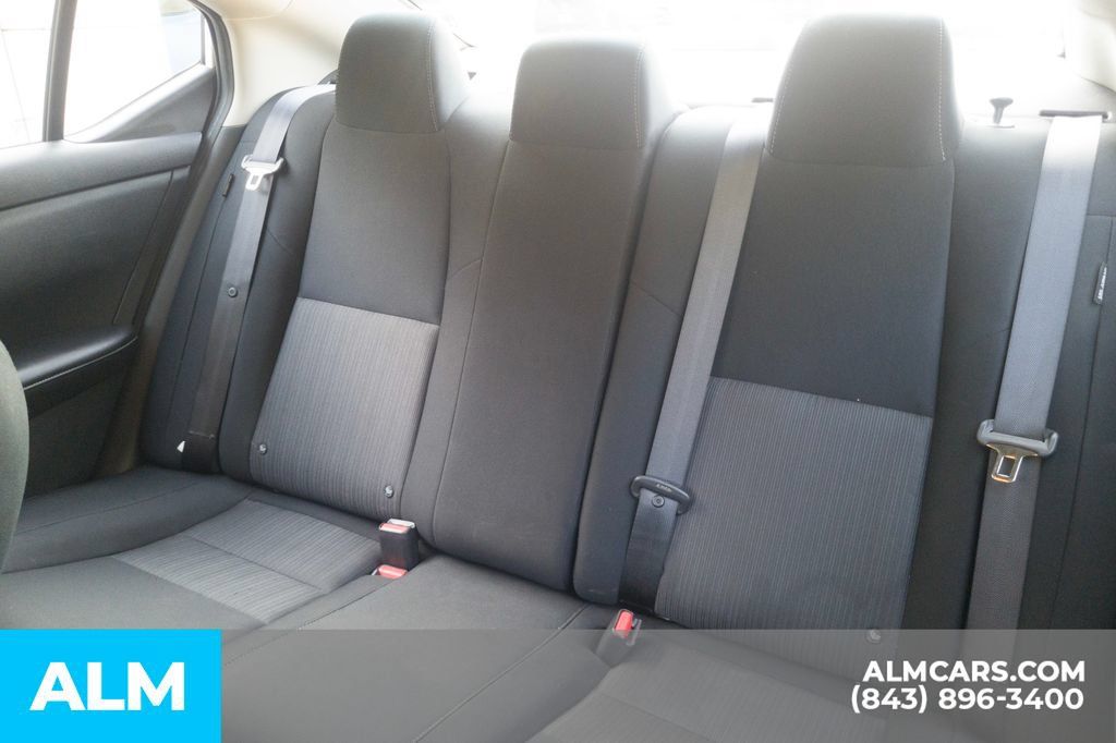 Used 2024 Nissan Sentra SV FWD image 16